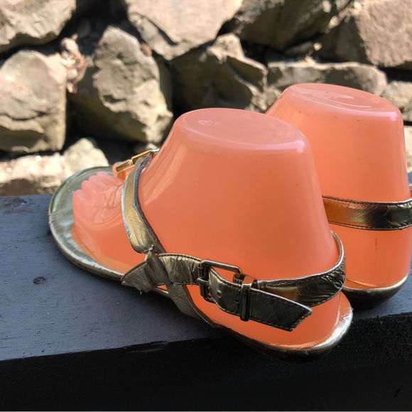 Dolce Vita DV Women’s Gold Slingback Summer Thongs Flats Sandals Size 7.5 - Picture 7 of 13